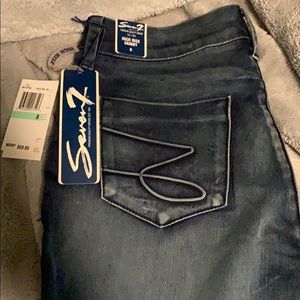 NWT high rise skinny jeans
